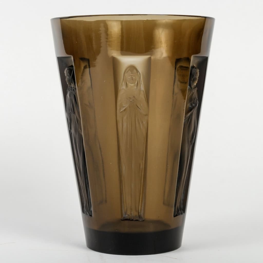 Vase « Gobelet Six Figurines » verre topaze fumé de René LALIQUE | Biron ||||||||
