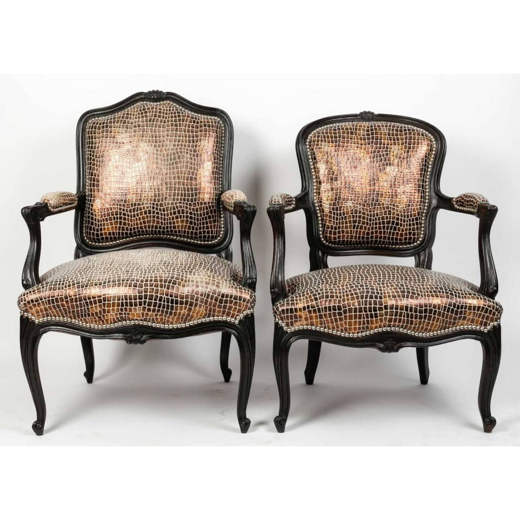 4 sièges de style Louis XV, façon crocodile