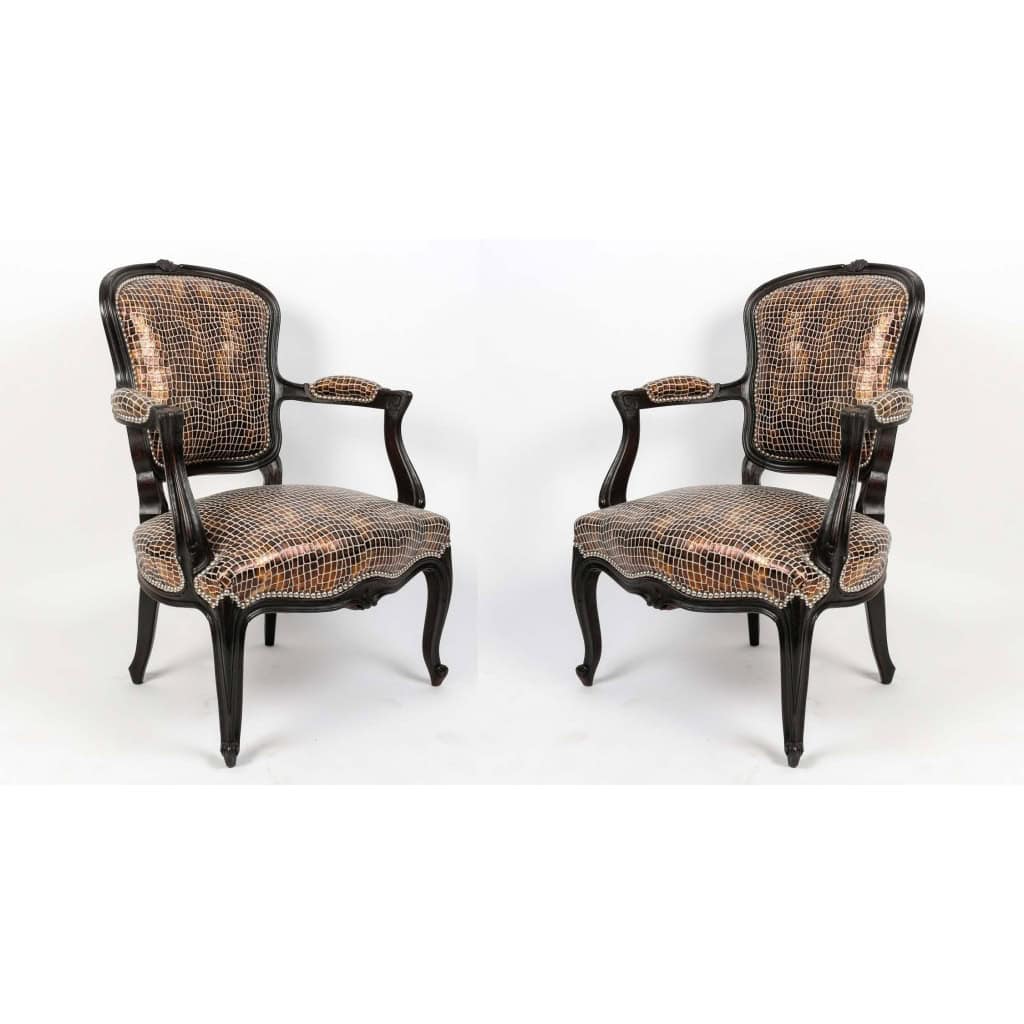 4 sièges de style Louis XV, façon crocodile