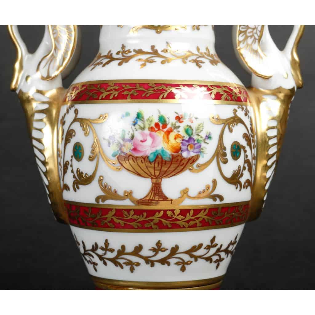 Vase Baron Jourdan rouge, Daté 1952 | Biron Vase Baron Jourdan rouge, Daté 1952