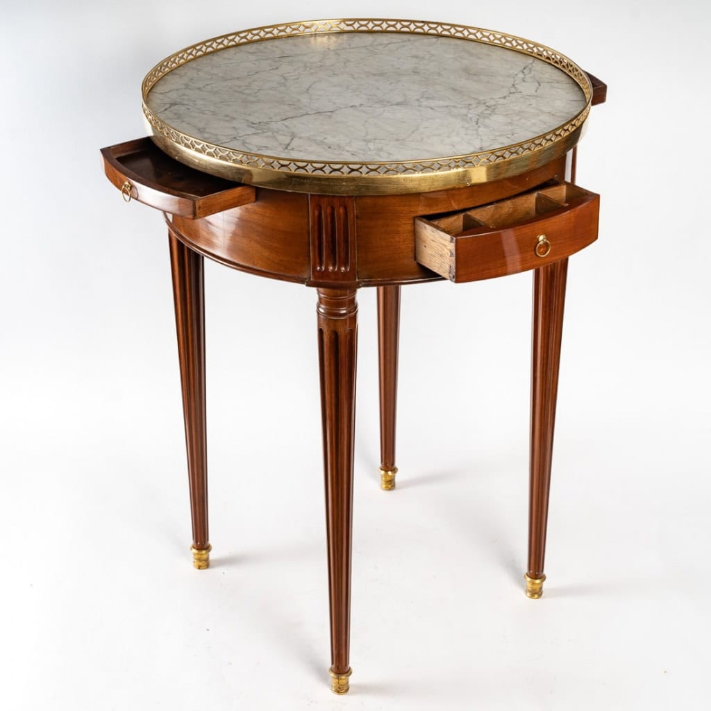 Table bouillotte d’époque Louis XVI (1774 – 1793). | Biron ||||