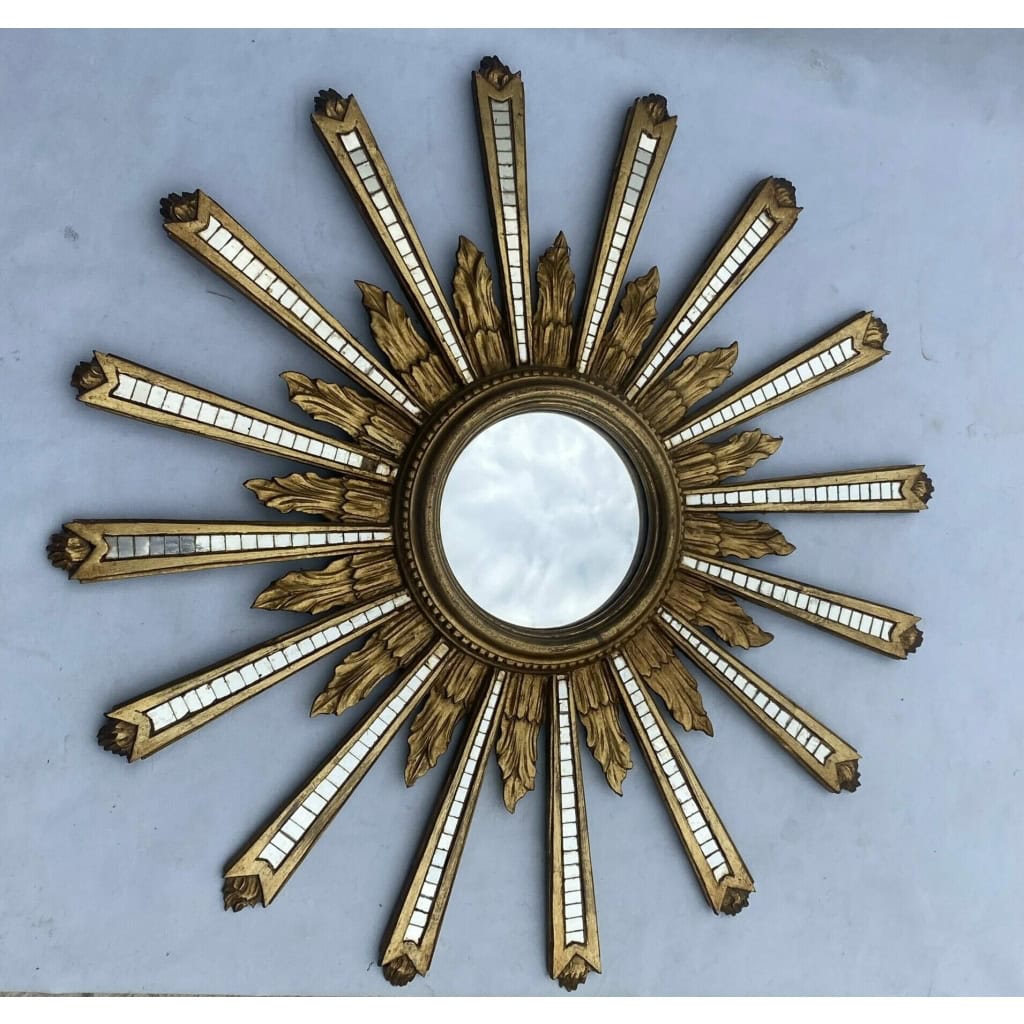 1950/70′ Miroir Soleil Bois Doré Convexe Patiné Avec Incrustations De Miroirs | Biron |||||||||||