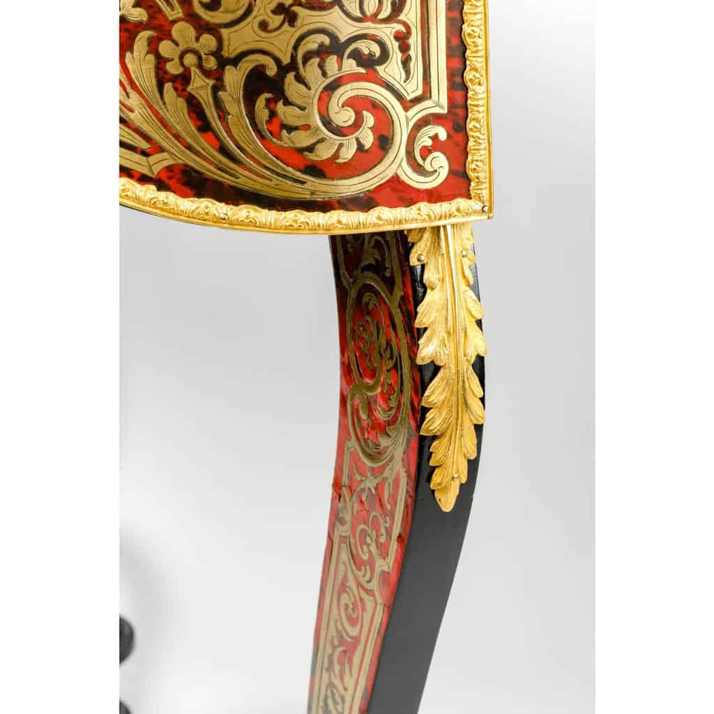 Importante Console en marqueterie dite Boulle et dessus en marbre blanc de Carrare | Biron Importante Console en marqueterie dite Boulle et dessus en marbre blanc de Carrare