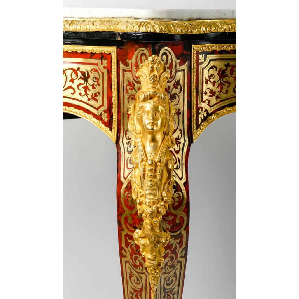 Importante Console en marqueterie dite Boulle et dessus en marbre blanc de Carrare | Biron Importante Console en marqueterie dite Boulle et dessus en marbre blanc de Carrare