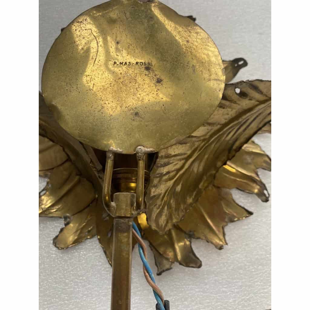 1970′ Applique Au Tournesol Laiton Patiné Signée P.MAS-ROSSI H 64 cm | Biron 1970′ Applique Au Tournesol Laiton Patiné Signée P.MAS-ROSSI H 64 cm