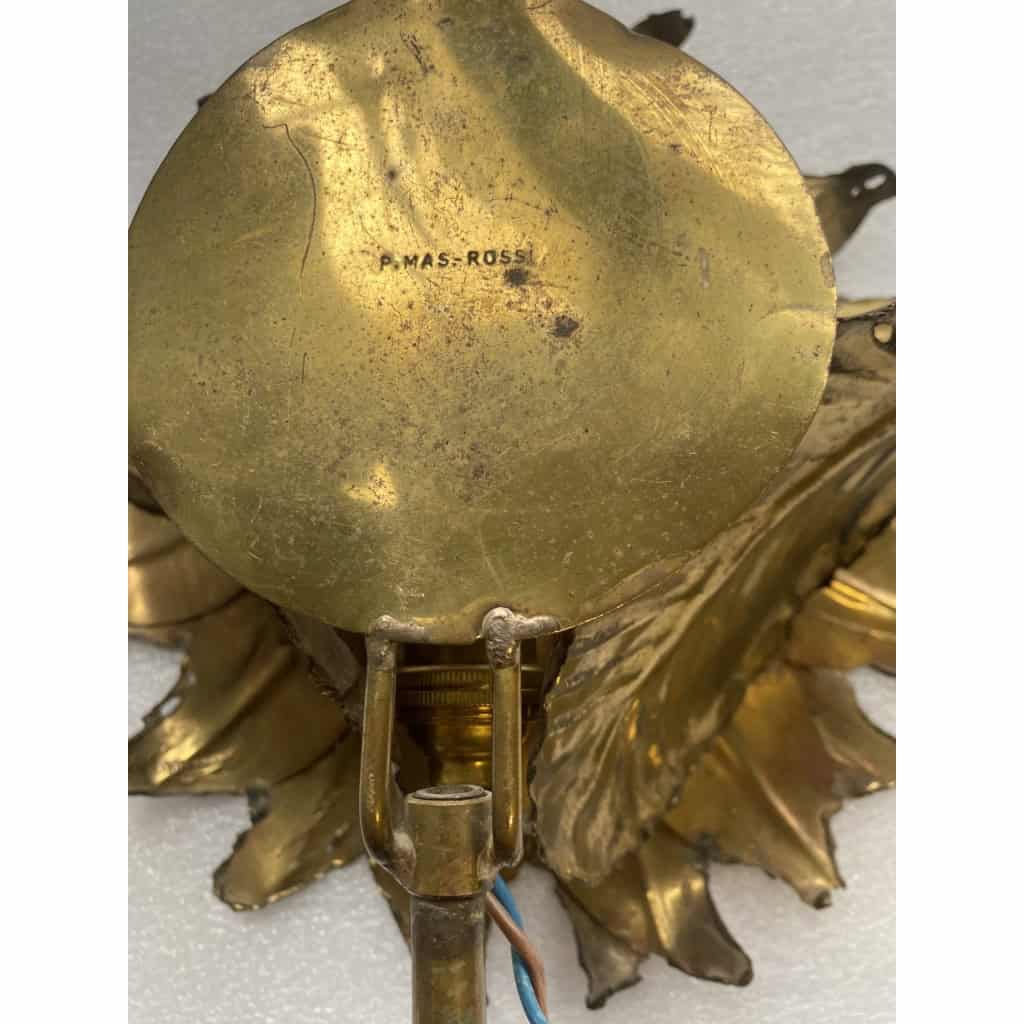 1970′ Applique Au Tournesol Laiton Patiné Signée P.MAS-ROSSI H 64 cm | Biron 1970′ Applique Au Tournesol Laiton Patiné Signée P.MAS-ROSSI H 64 cm