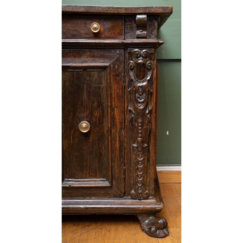 Buffet Toscan Du 18ème Siècle. | Biron Buffet Toscan Du 18ème Siècle.