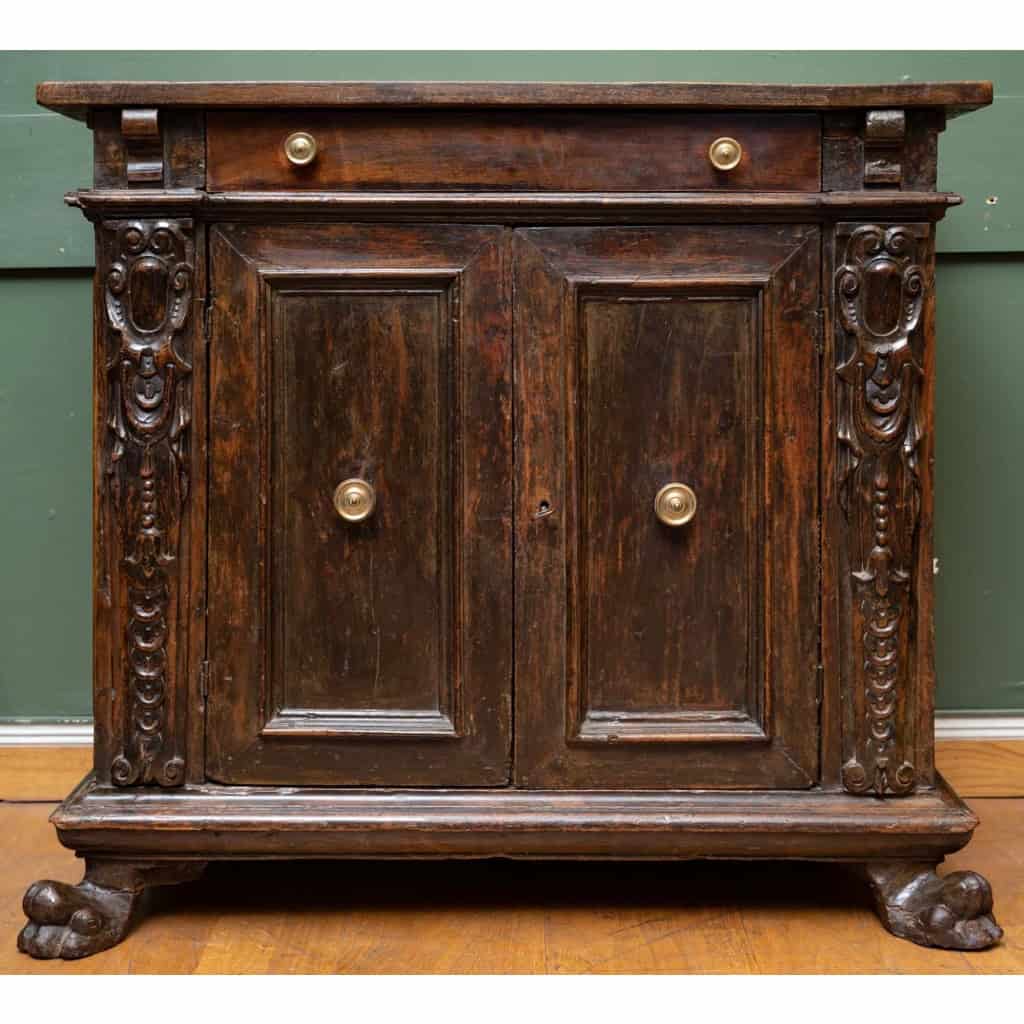 Buffet Toscan Du 18ème Siècle. | Biron Buffet Toscan Du 18ème Siècle.