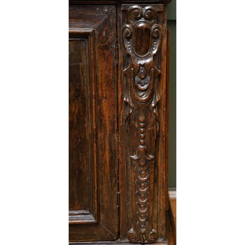 Buffet Toscan Du 18ème Siècle. | Biron Buffet Toscan Du 18ème Siècle.