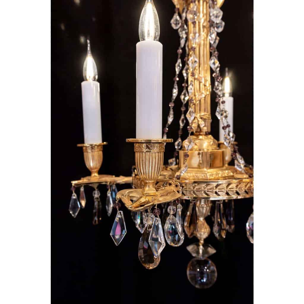 Lustre en bronze ciselé et doré de style Révolutionnaire XIXème siècle | Biron Lustre en bronze ciselé et doré de style Révolutionnaire XIXème siècle
