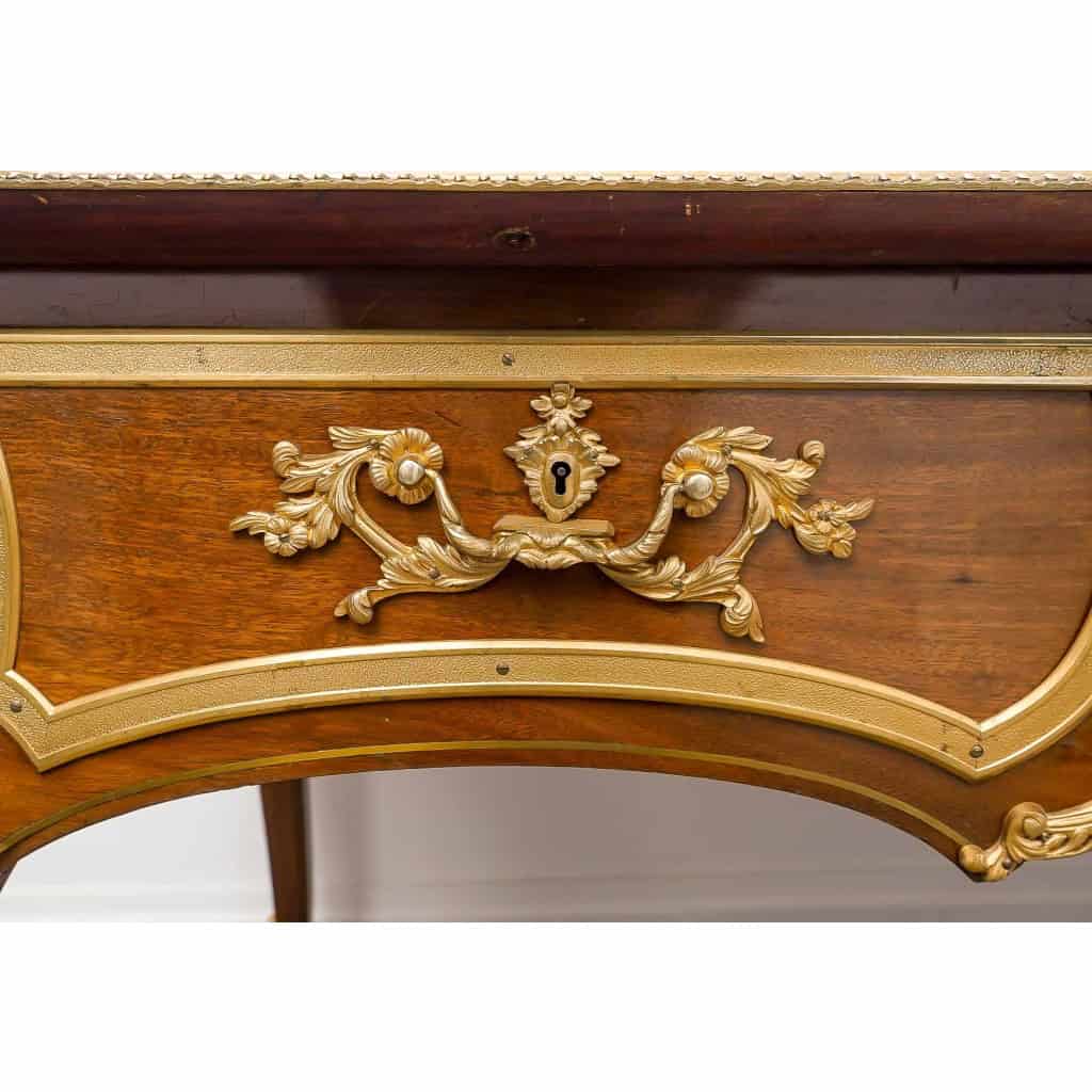 Bureau de Ministre, style Régence, fin XIXème, début XXème siècle | Biron Bureau de Ministre, style Régence, fin XIXème, début XXème siècle