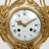 Pendule en marbre et bronze aux dauphins signée Julien Beliard, Paris, fin de l’époque Louis XVI | Biron Pendule en marbre et bronze aux dauphins signée Julien Beliard, Paris, fin de l'époque Louis XVI