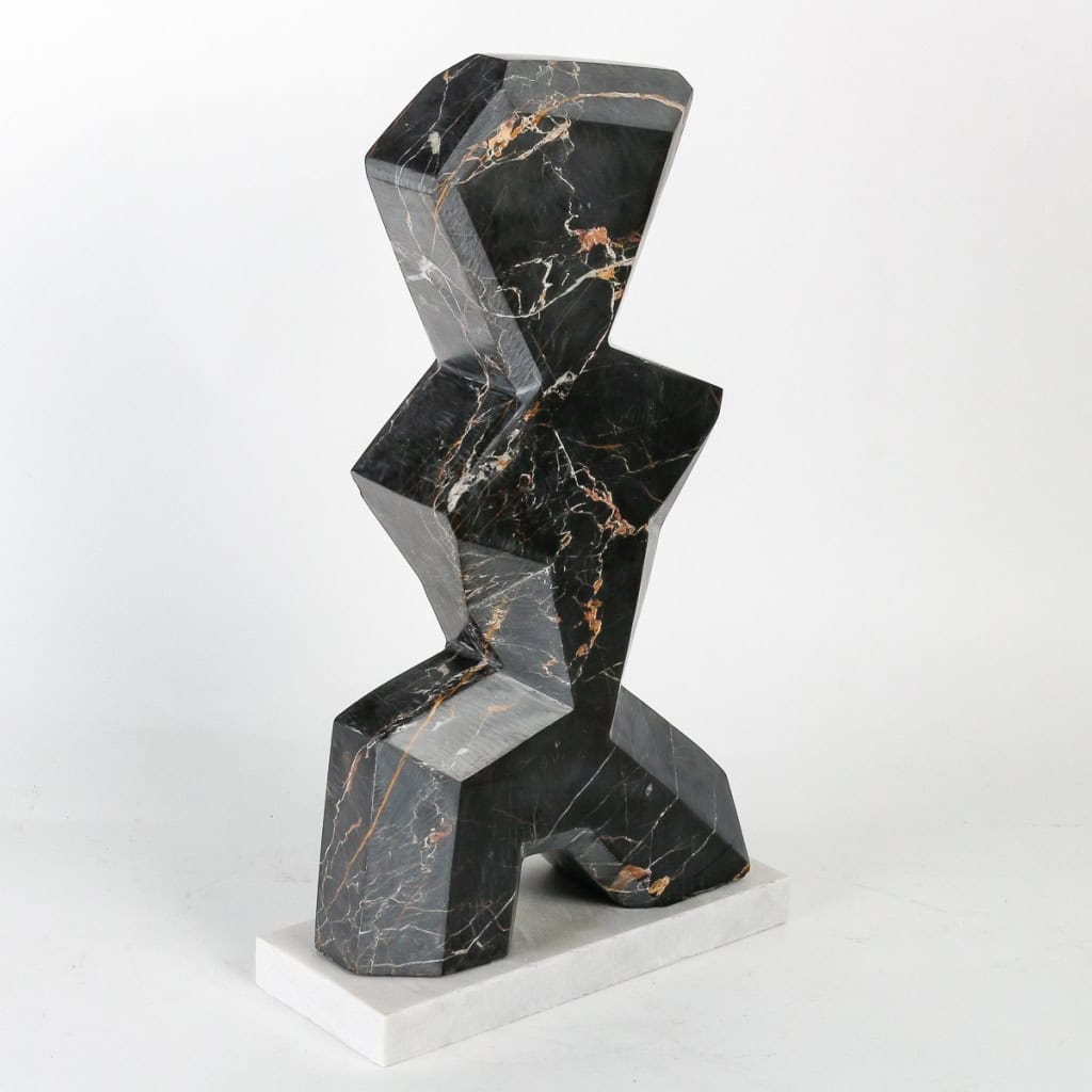 Sculpture en marbre par SAVY | Biron Sculpture en marbre par SAVY