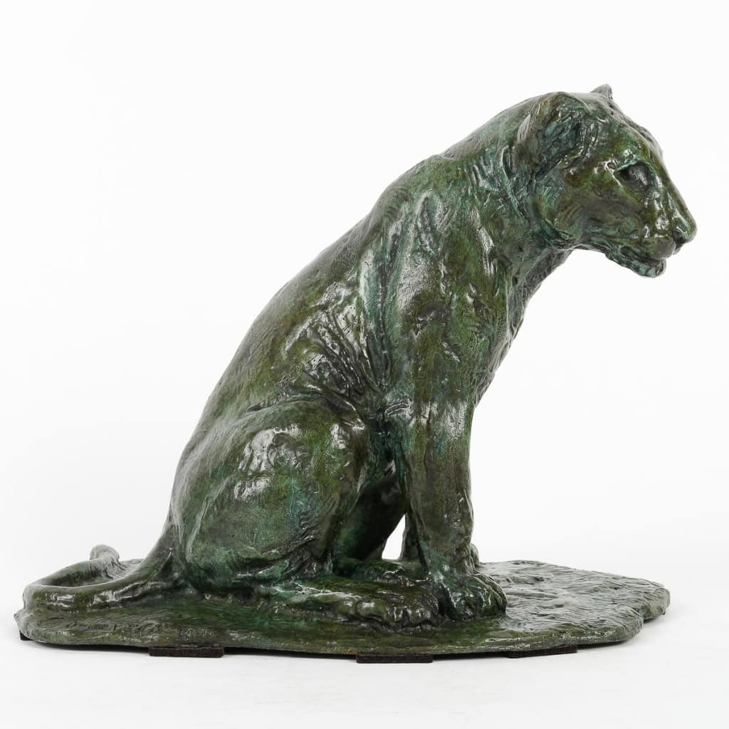 Lionceau assis signé R. Godehaux, XXème siècle | Biron Lionceau assis signé R. Godehaux, XXème siècle