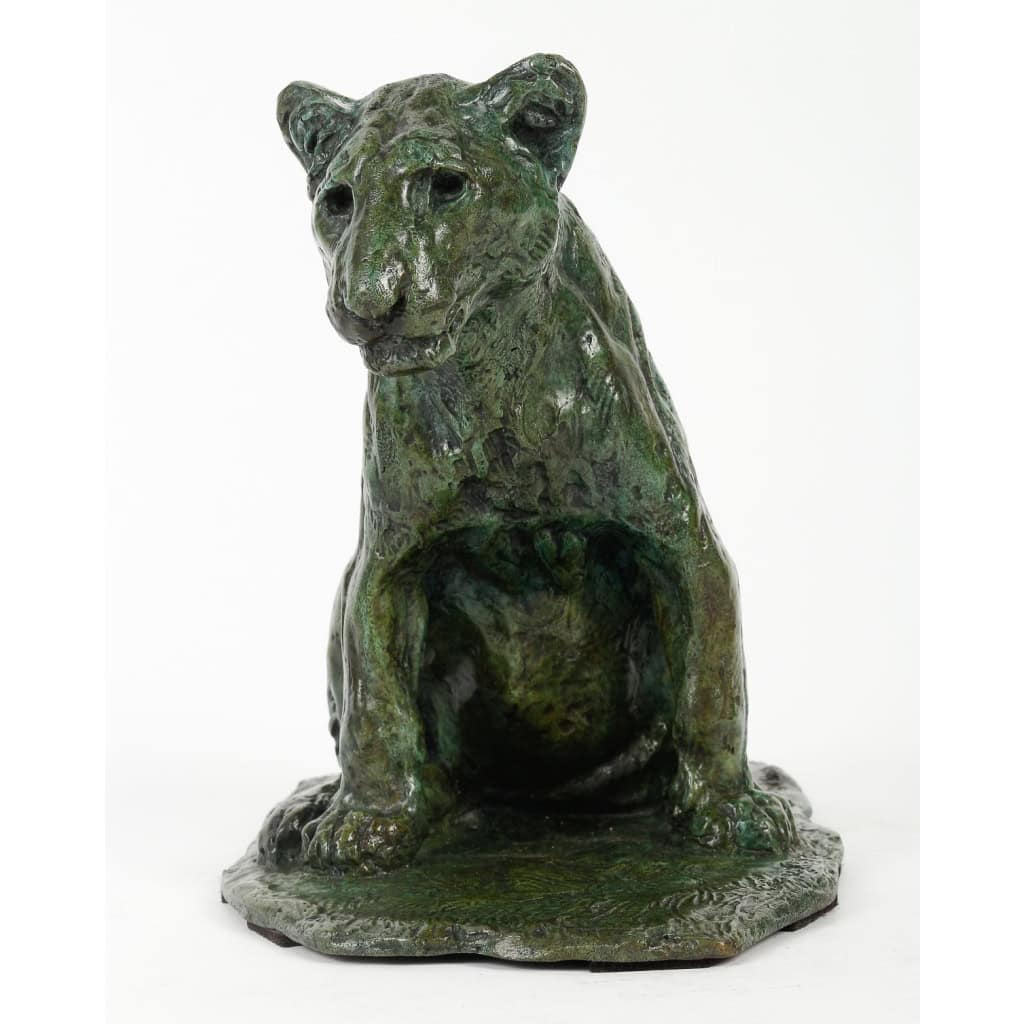 Lionceau assis signé R. Godehaux, XXème siècle | Biron Lionceau assis signé R. Godehaux, XXème siècle