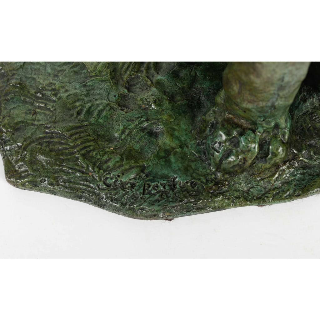 Lionceau assis signé R. Godehaux, XXème siècle | Biron Lionceau assis signé R. Godehaux, XXème siècle