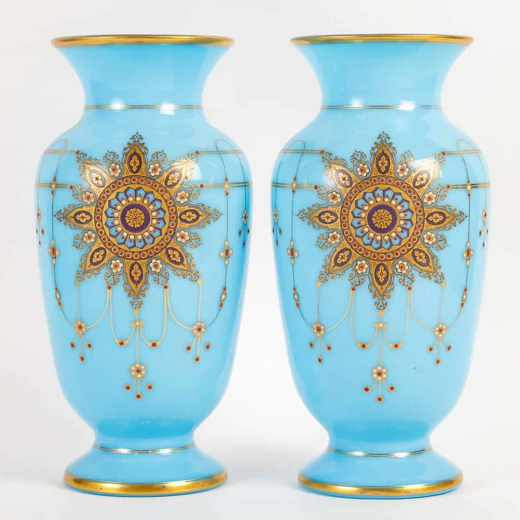 Paire de vases en opaline, XIXème siècle | Biron ||||||||