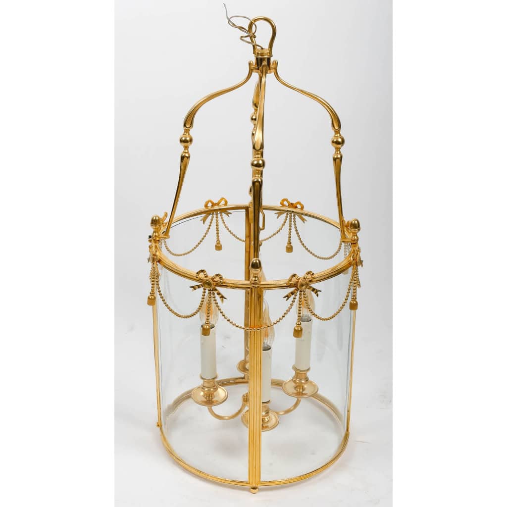 Lanterne de style Louis XVI. | Biron Lanterne de style Louis XVI.