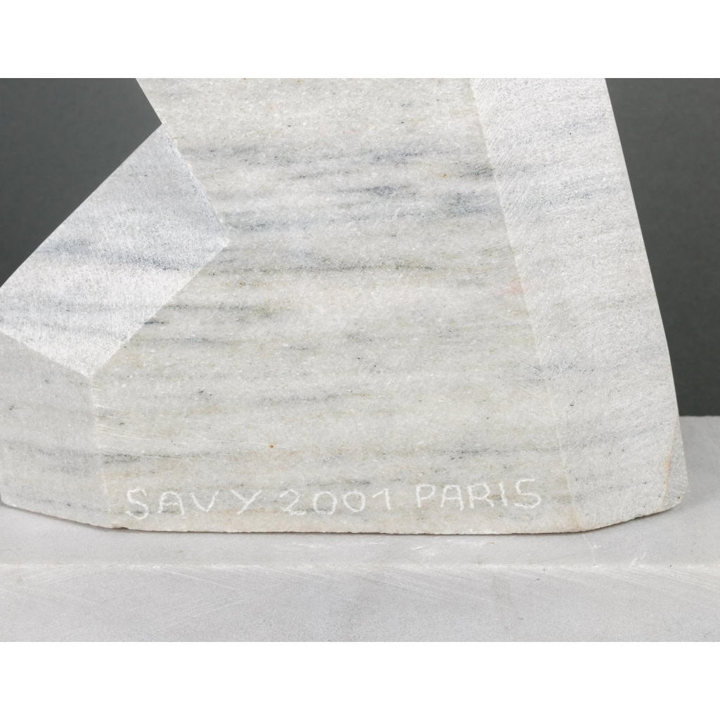 Sculpture en marbre par SAVY | Biron Sculpture en marbre par SAVY