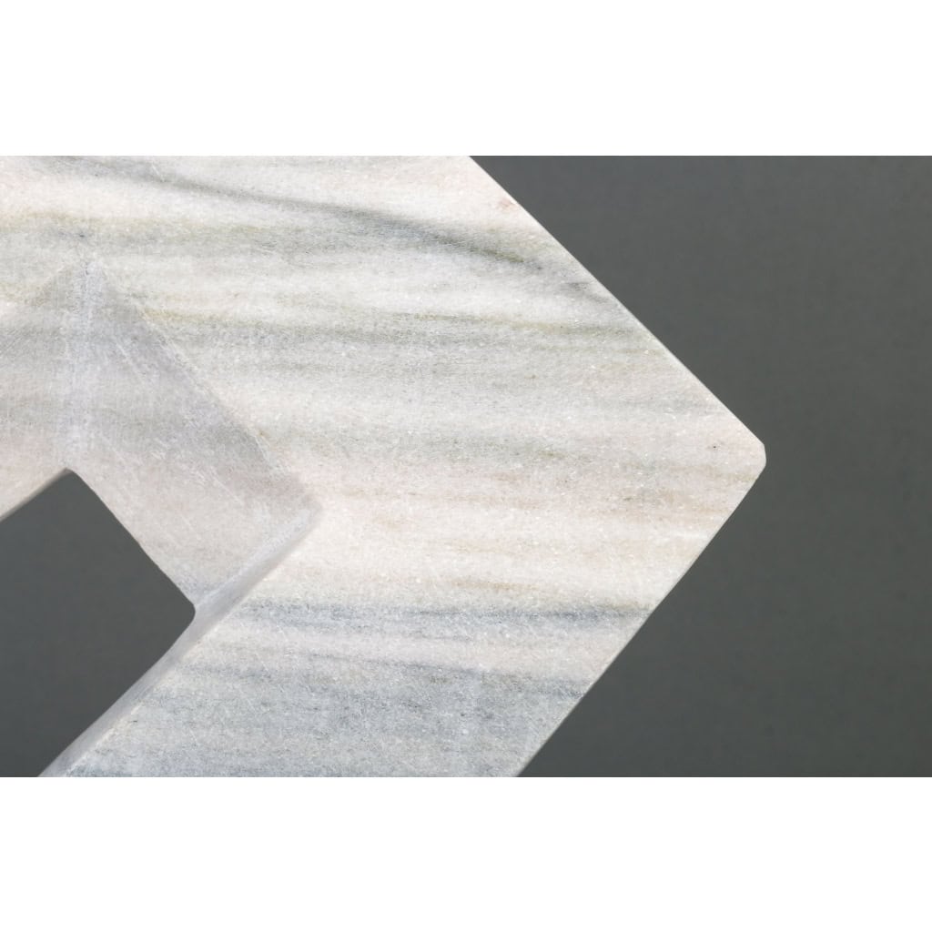 Sculpture en marbre par SAVY | Biron Sculpture en marbre par SAVY