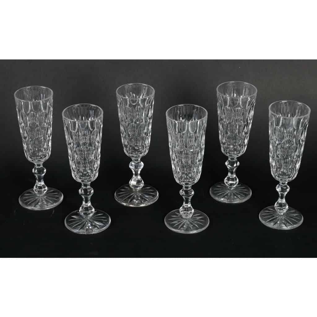 6 flutes à champagne Baccarat, XIXème siècle | Biron 6 flutes à champagne Baccarat, XIXème siècle
