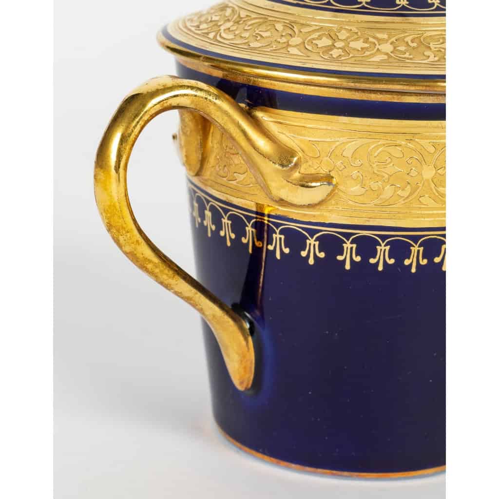 Tasse trembleuse, bleue et or | Biron Tasse trembleuse, bleue et or