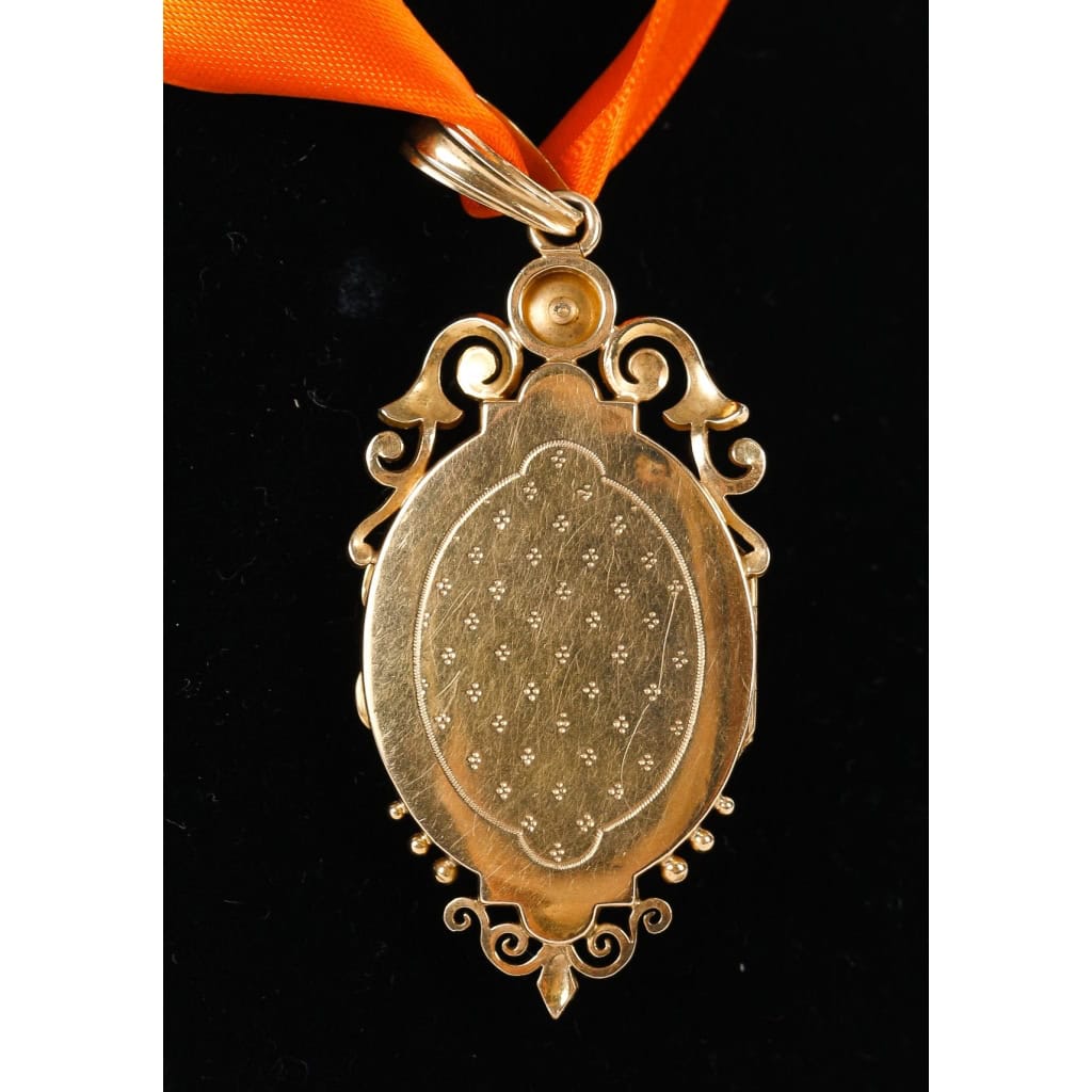 Pendentif porte-photo en or 18k | Biron Pendentif porte-photo en or 18k