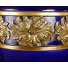 Paire de vases en porcelaine de Sèvres, Monture en bronze doré et ciselé, XIXème siècle | Biron Paire de vases en porcelaine de Sèvres, Monture en bronze doré et ciselé, XIXème siècle