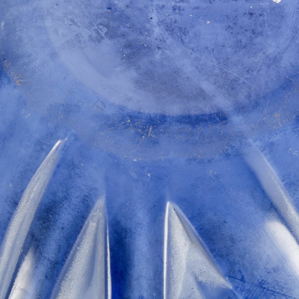 Vase « Milan » verre bleu saphir de René LALIQUE | Biron Vase "Milan" verre bleu saphir de René LALIQUE