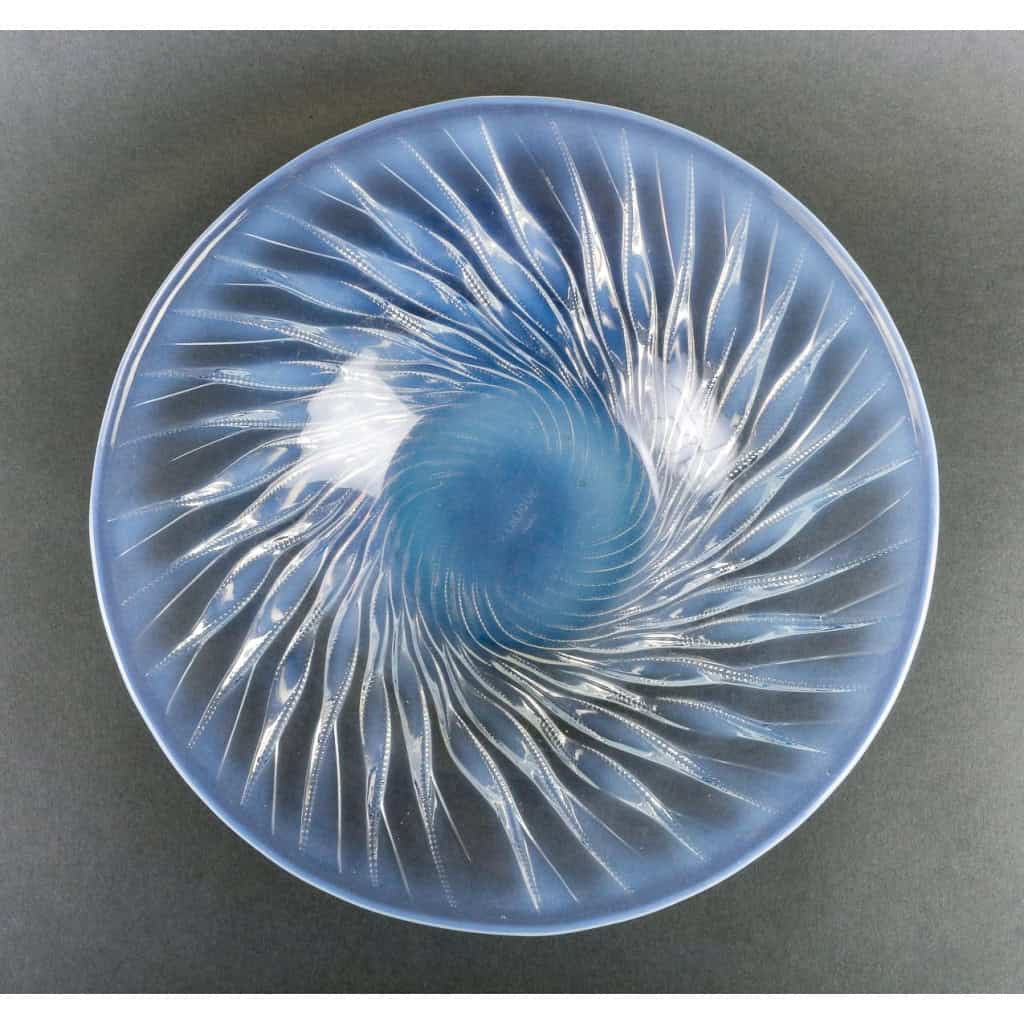 Coupe « Algues » verre opalescent de René LALIQUE | Biron Coupe "Algues" verre opalescent de René LALIQUE