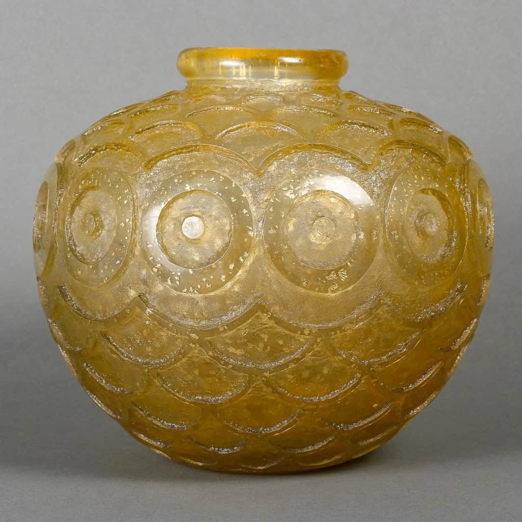 Daum Nancy France Vase Boule Art Déco circa 1930 | Biron Daum Nancy France Vase Boule Art Déco circa 1930