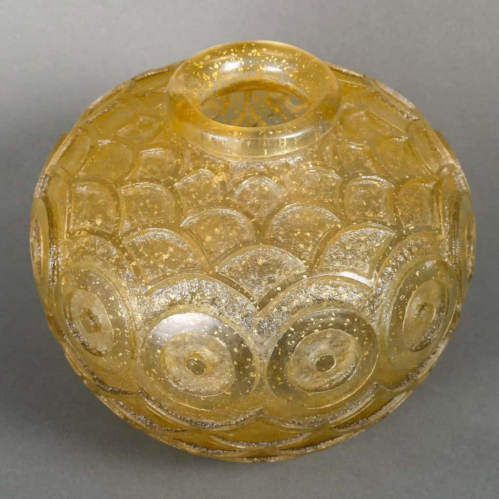 Daum Nancy France Vase Boule Art Déco circa 1930 | Biron Daum Nancy France Vase Boule Art Déco circa 1930