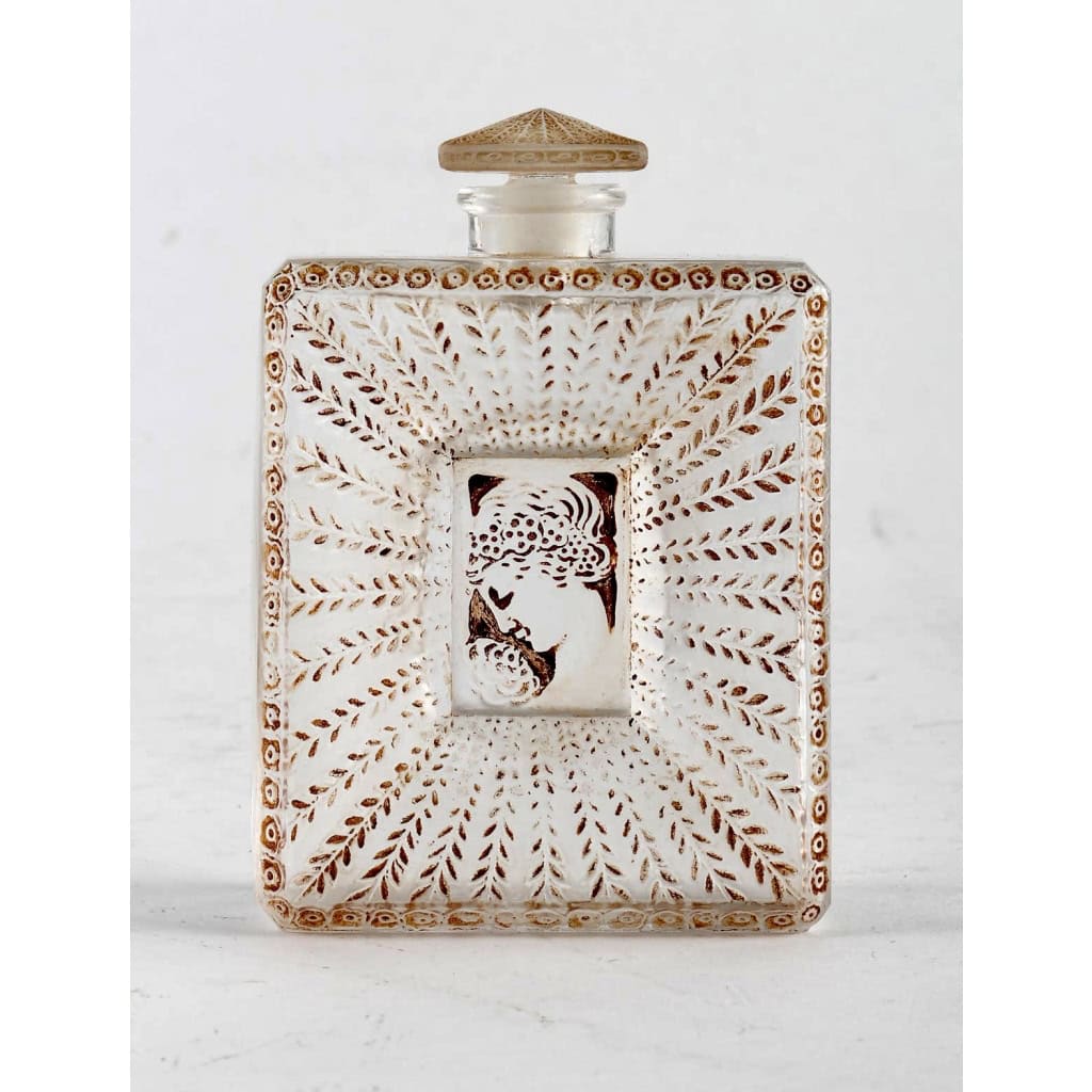 Flacon « La Belle Saison » verre blanc patiné sépia de René LALIQUE pour Houbigant | Biron ||||||||