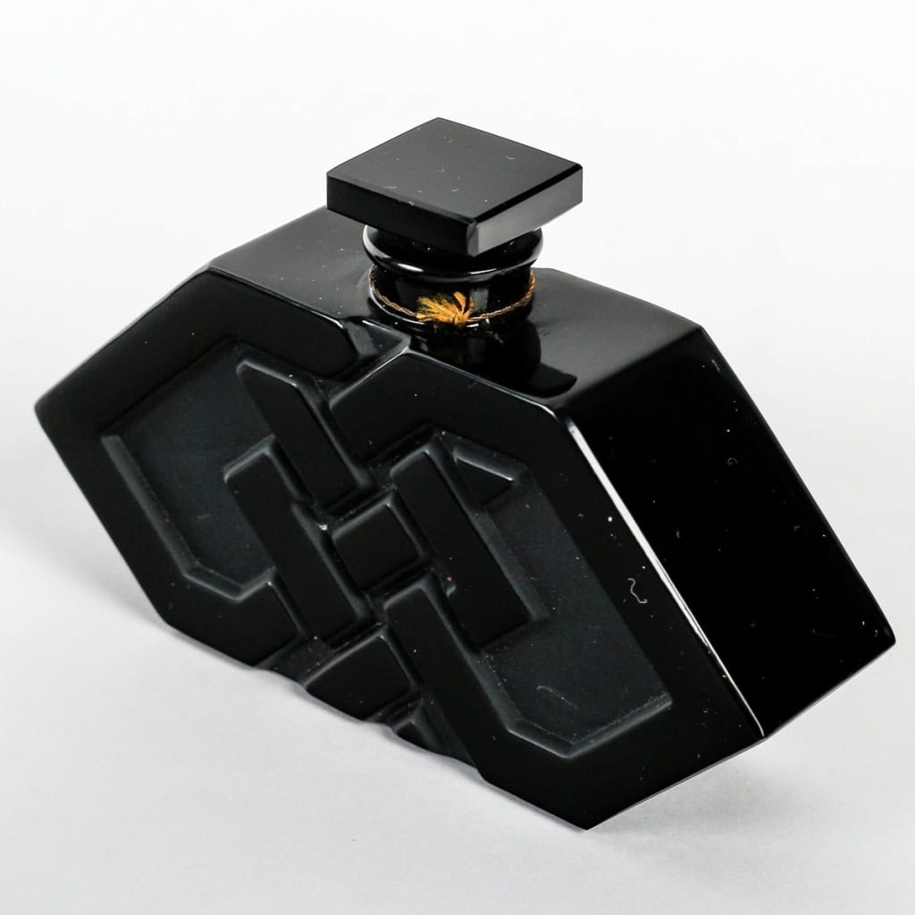 Boite « Quatre Flacons » verre noir de René LALIQUE pour D’Orsay | Biron Boite "Quatre Flacons" verre noir de René LALIQUE pour D'Orsay
