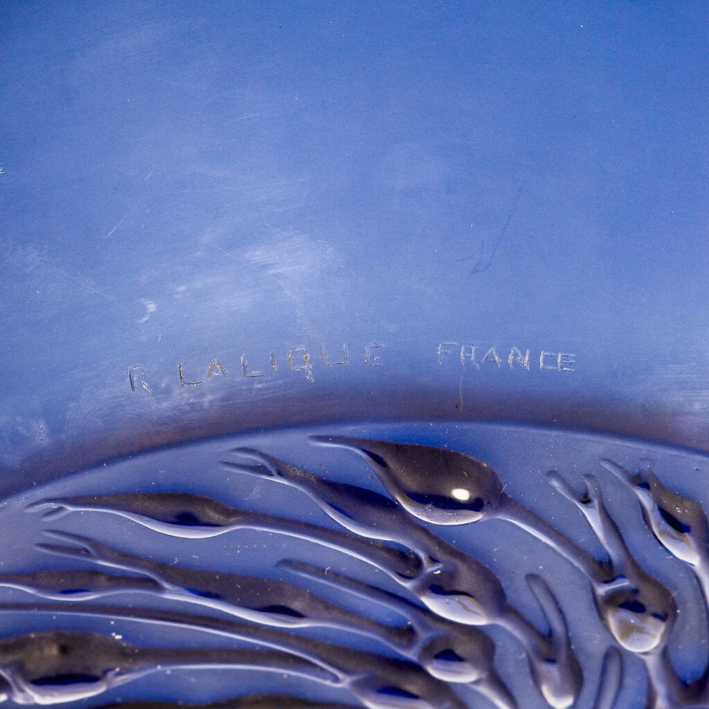 Coupe « Anvers » verre bleu saphir de René LALIQUE | Biron Coupe "Anvers" verre bleu saphir de René LALIQUE