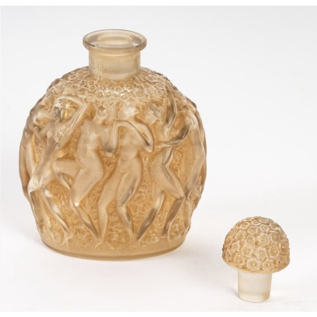 Flacon « Calendal » verre blanc patiné sépia de René LALIQUE pour Molinard | Biron Flacon "Calendal" verre blanc patiné sépia de René LALIQUE pour Molinard