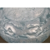 Vase « Lièvres » verre opalescent double couche patiné bleu de René LALIQUE | Biron Vase "Lièvres" verre opalescent double couche patiné bleu de René LALIQUE