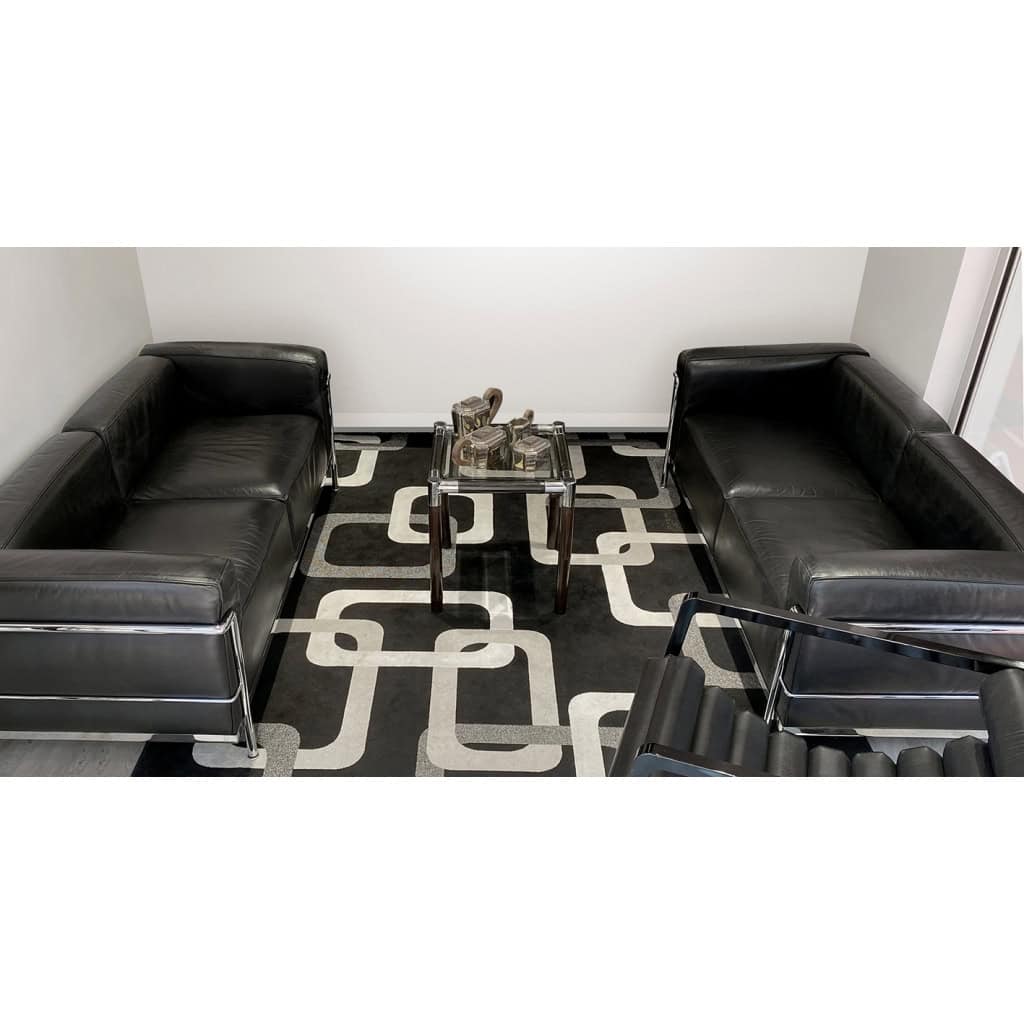 Paire de Canapés LC3 cuir noir de Le Corbusier & Cassina
