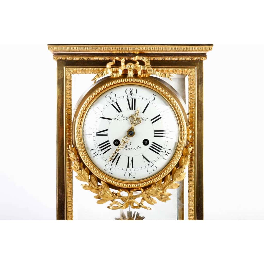 Pendule Régulateur de Cheminée en Bronze Doré XIXème Siècle | Biron Pendule Régulateur de Cheminée en Bronze Doré XIXème Siècle