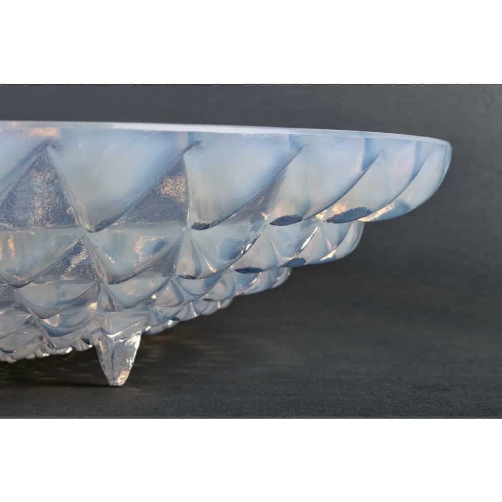 Coupe « Rosaces » verre opalescent de René LALIQUE | Biron Coupe "Rosaces" verre opalescent de René LALIQUE