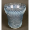 Vase « Actinia » verre opalescent patiné bleu de René LALIQUE | Biron Vase "Actinia" verre opalescent patiné bleu de René LALIQUE