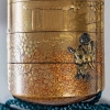 Inro à 5 cases en Laque or et inclusions d’alliages métalliques | Biron Inro à 5 cases en Laque or et inclusions d'alliages métalliques