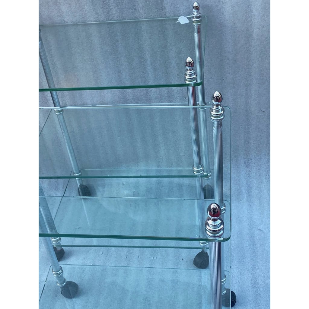 1970/80 ′ Paire D’ Étagères A Roulettes A 3 niveaux Style Maison Baguès Laiton Chromé Et Verre | Biron 1970/80 ′ Paire D’ Étagères A Roulettes A 3 niveaux Style Maison Baguès Laiton Chromé Et Verre
