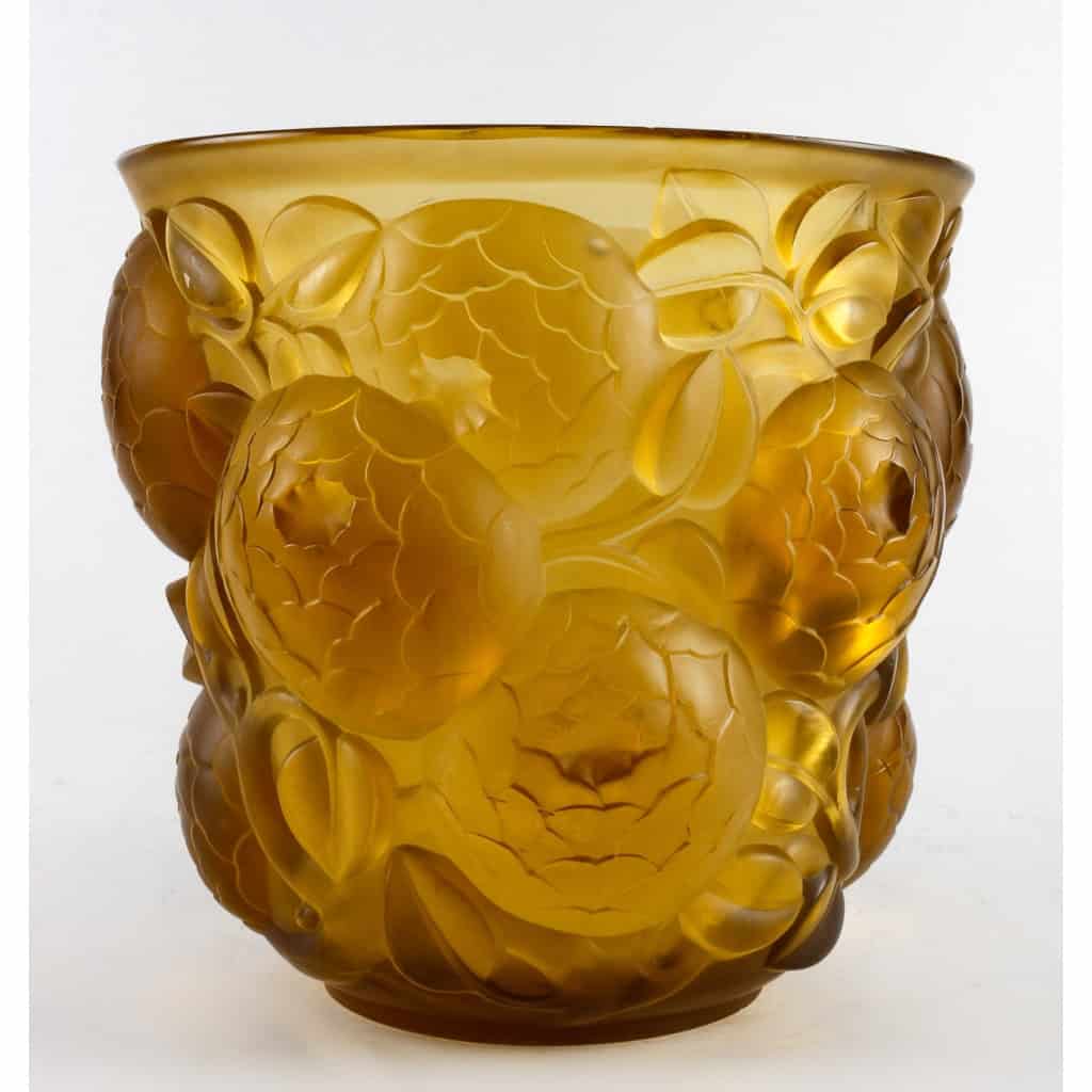 Vase « Oran » verre jaune ambré de René LALIQUE | Biron Vase "Oran" verre jaune ambré de René LALIQUE