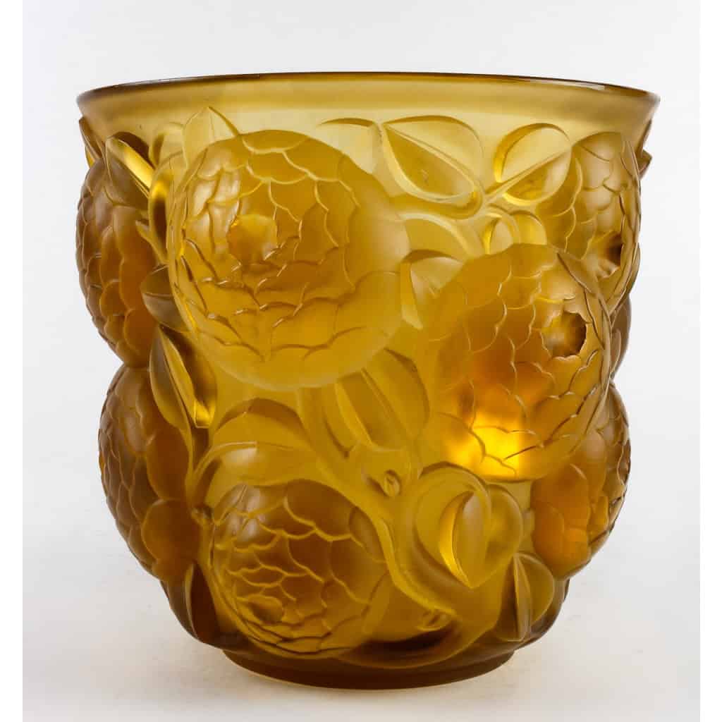 Vase « Oran » verre jaune ambré de René LALIQUE | Biron Vase "Oran" verre jaune ambré de René LALIQUE