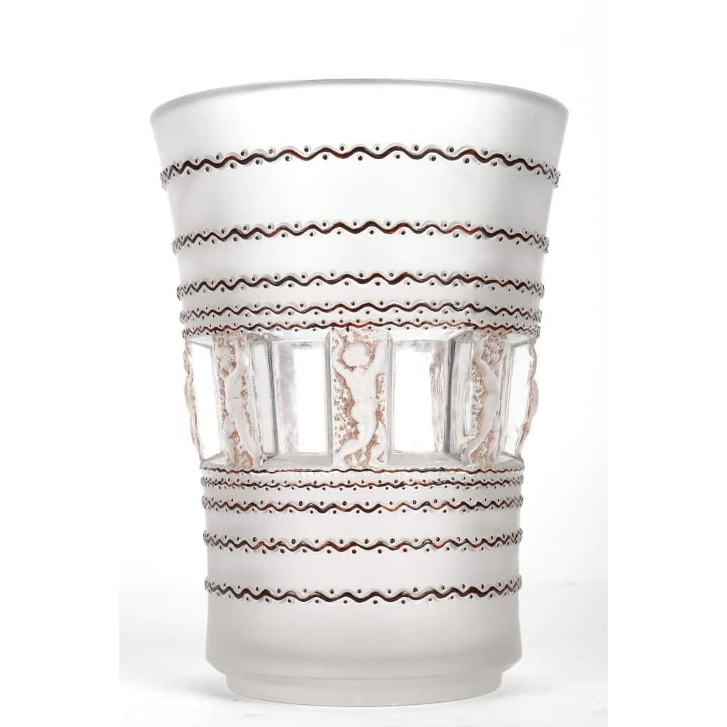 Vase « Florence » verre blanc patiné sépia et émaillé brun de René LALIQUE | Biron |||||||||