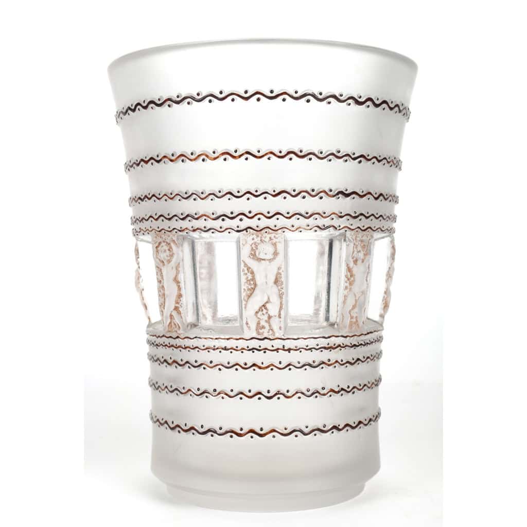 Vase « Florence » verre blanc patiné sépia et émaillé brun de René LALIQUE | Biron Vase "Florence" verre blanc patiné sépia et émaillé brun de René LALIQUE