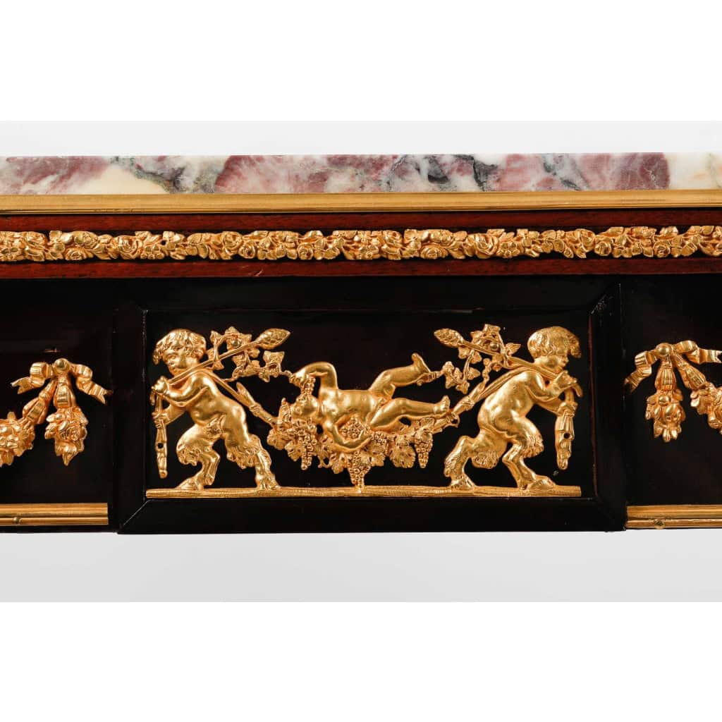 Table d’appoint en acajou, et bronze doré, Napoléon III | Biron Table d'appoint en acajou, et bronze doré, Napoléon III
