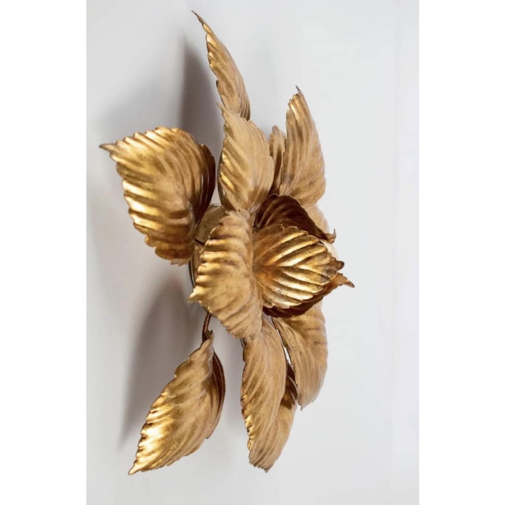 Paire d'Appliques "Feuillage" des années 1960 de la Maison ForArt en métal doré