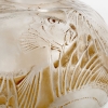 Vase « Poissons » verre blanc patiné sépia de René LALIQUE | Biron Vase "Poissons" verre blanc patiné sépia de René LALIQUE